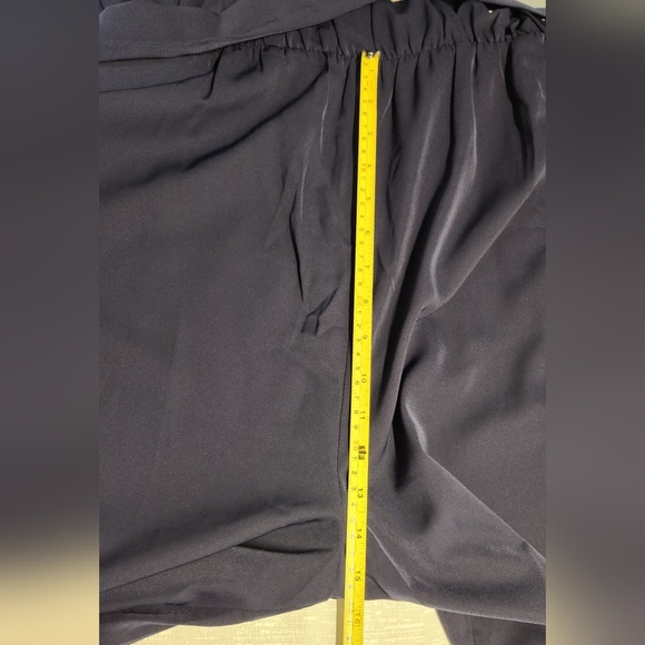 BLOOMCHIC SIZE 18/20.Elegant Two Colors - Picture 7 of 9